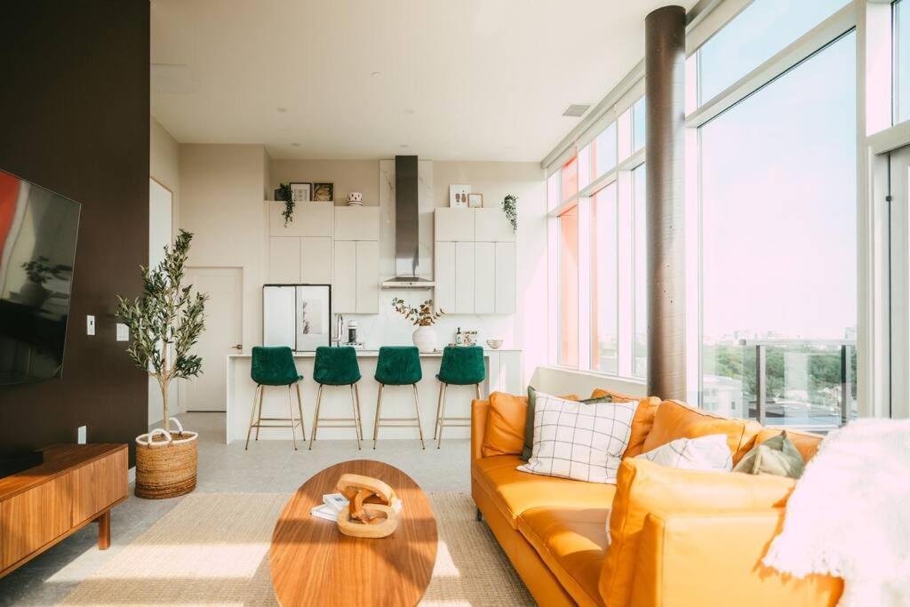 New - Luxury 2Br Penthouse Apt In Central Halifax Exteriör bild